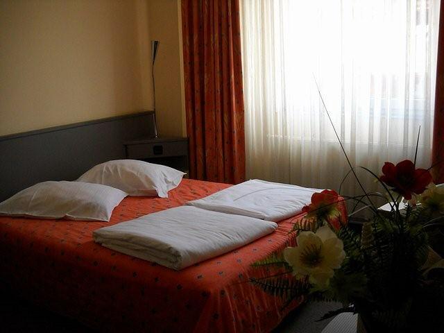 Cazare in Maramures - HOTEL MM 10 - Baia Mare