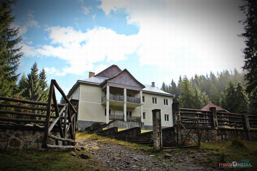 Cazare in Maramures - CABANA IZA IZVOR - Sacel