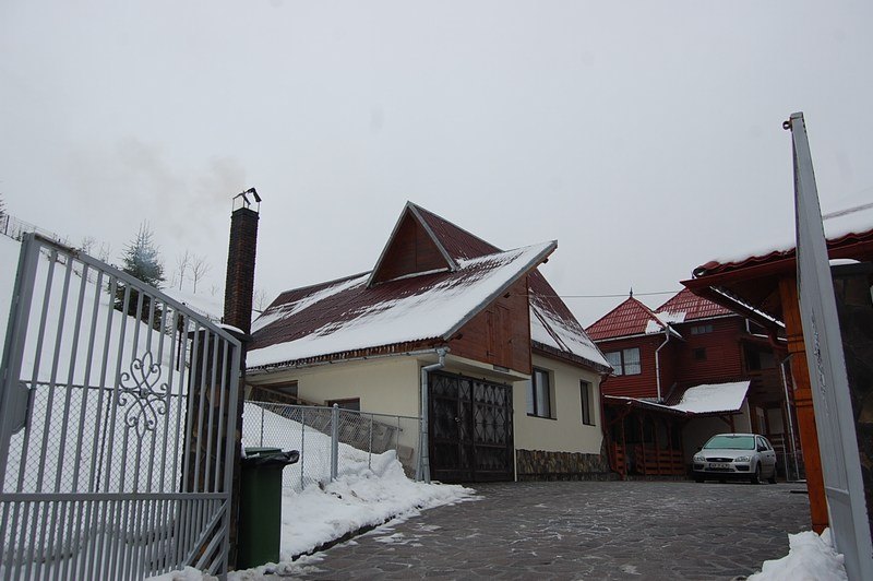 Cazare in Maramures - PENSIUNEA HANTIG LUCIAN - Borsa