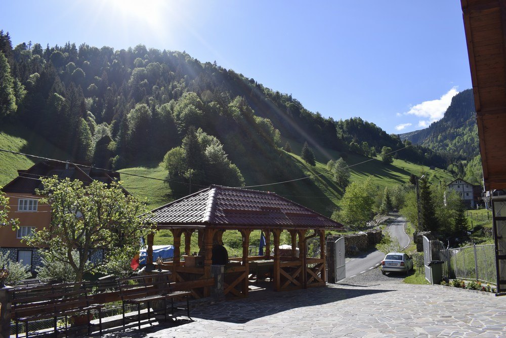 Cazare in Maramures - PENSIUNEA HANTIG LUCIAN - Borsa