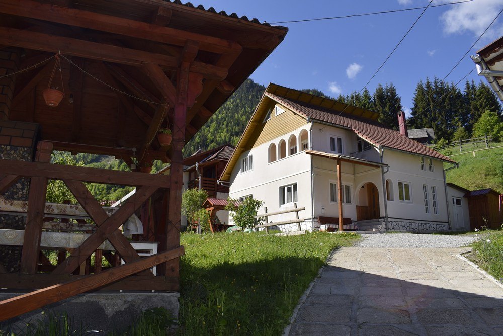 Cazare in Maramures - CASA Ileana - Borsa