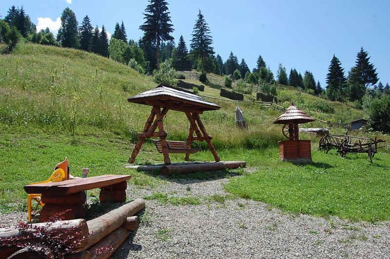 Cazare in Maramures - PENSIUNEA FANTANA - Borsa