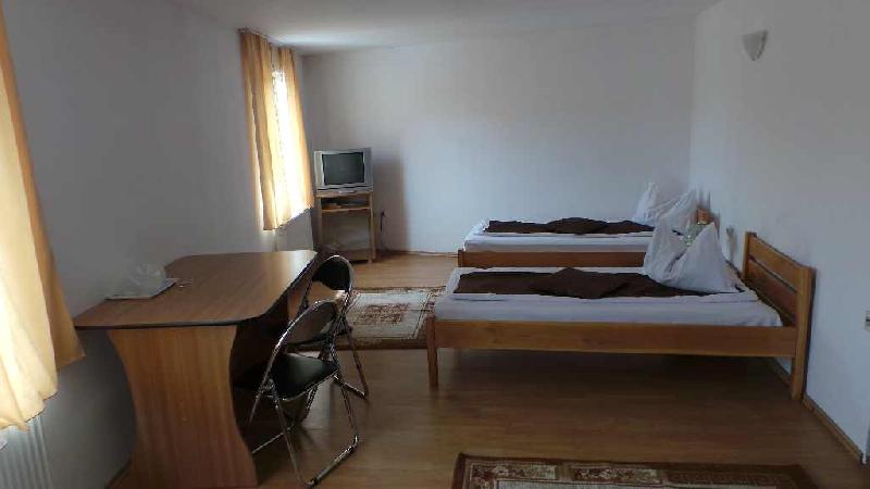 Cazare in Maramures - MOTEL RODNA - Borsa