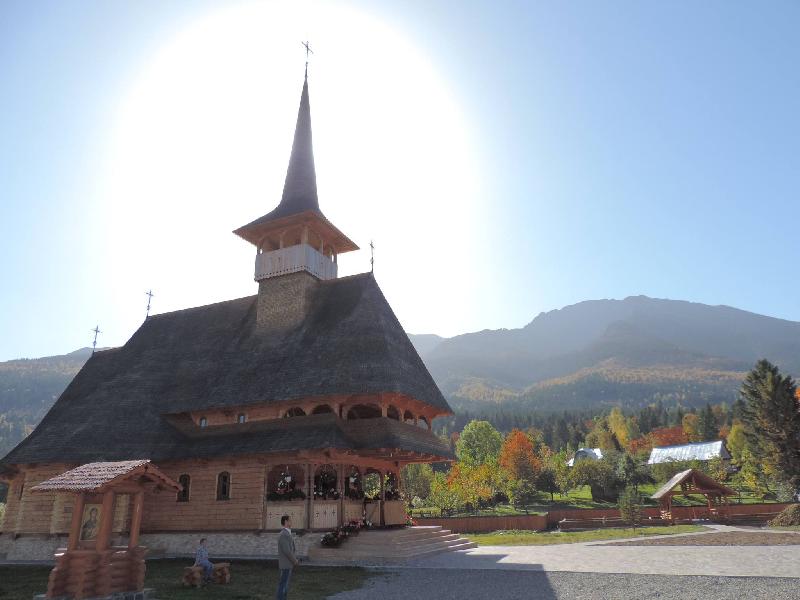 Cazare in Maramures - HOTEL ROMAN - Borsa