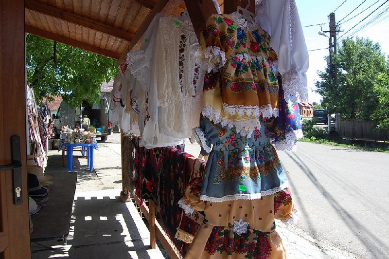 Cazare in Maramures - MAGAZIN ARTIZANAT MARAMURESENESC - Sapanta