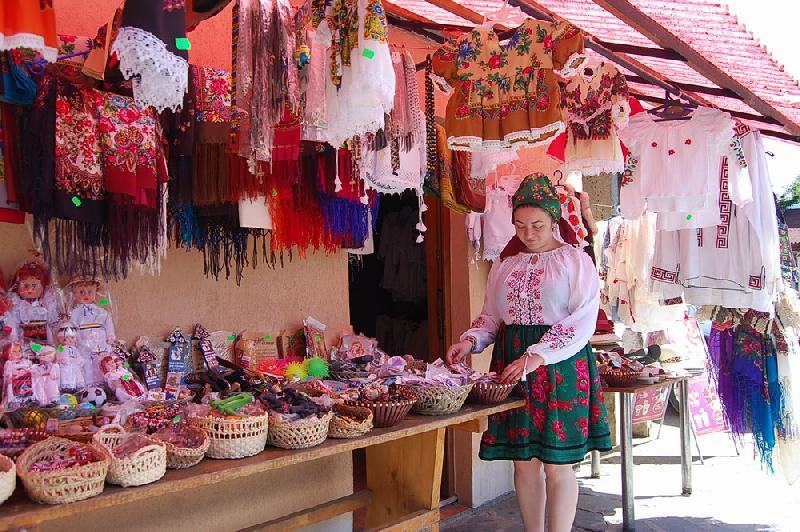 Cazare in Maramures - MAGAZIN ARTIZANAT MARAMURESENESC - Sapanta