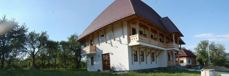 Cazare in Maramures - PENSIUNEA RALUCA - Vadu Izei