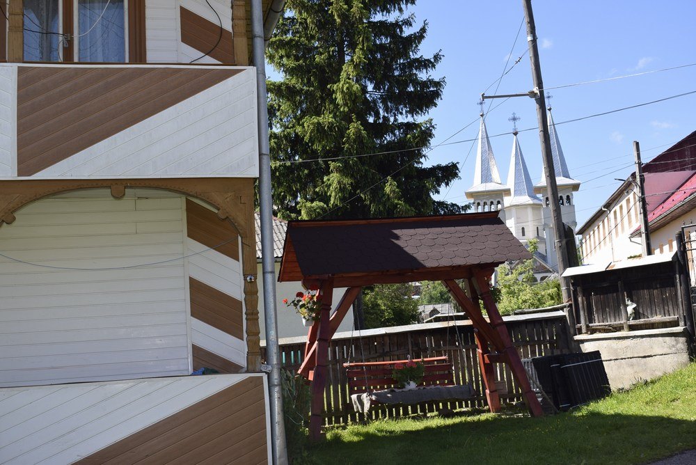 Cazare in Maramures - CASA ANUCA - Poienile