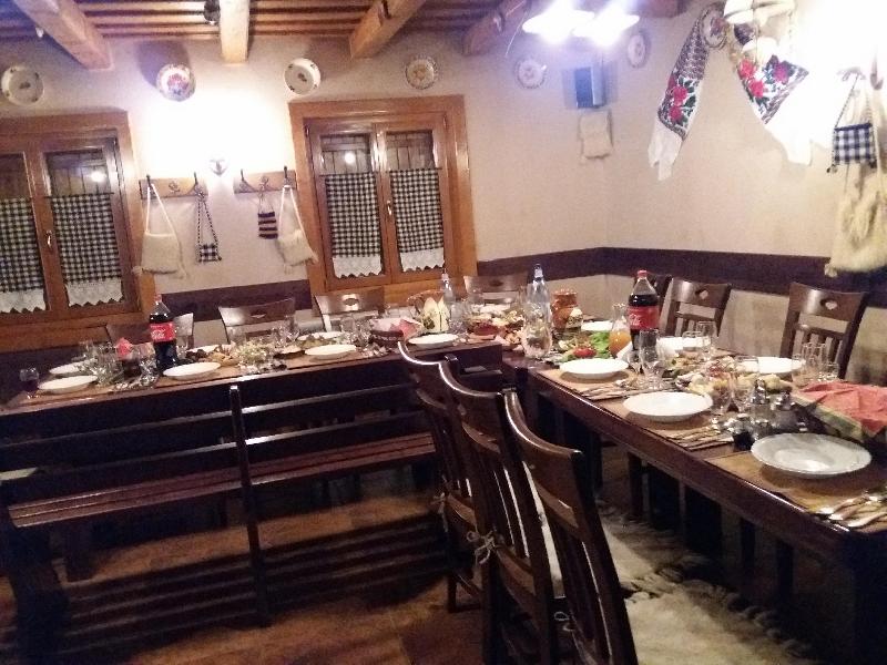 Cazare in Maramures - PENSIUNEA LA URSANU - Calinesti