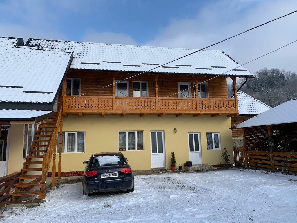 Cazare in Maramures - CASA PINTEA - Breb