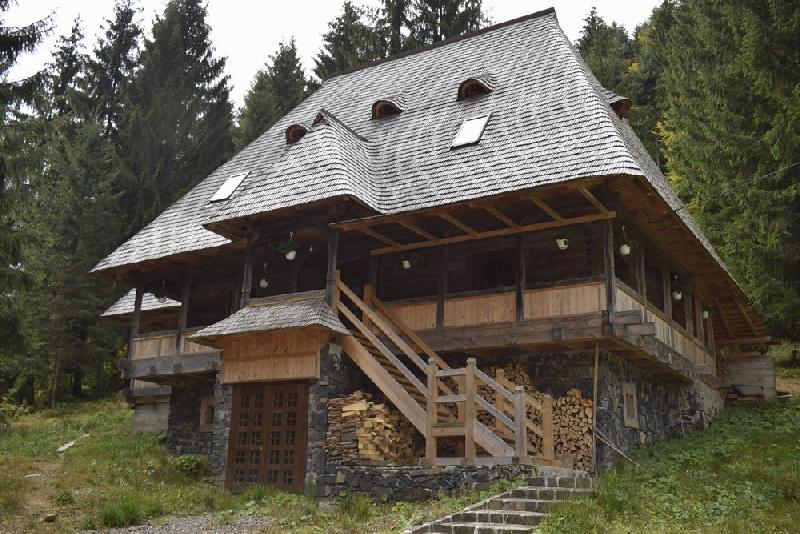 Cazare in Maramures - CASA CODRU VERDE - Budesti