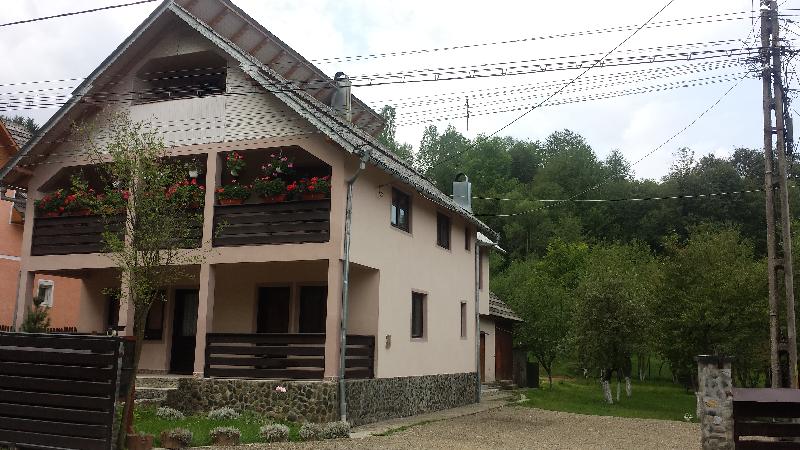 Cazare in Maramures - PENSIUNEA LA CATALINA - Borsa