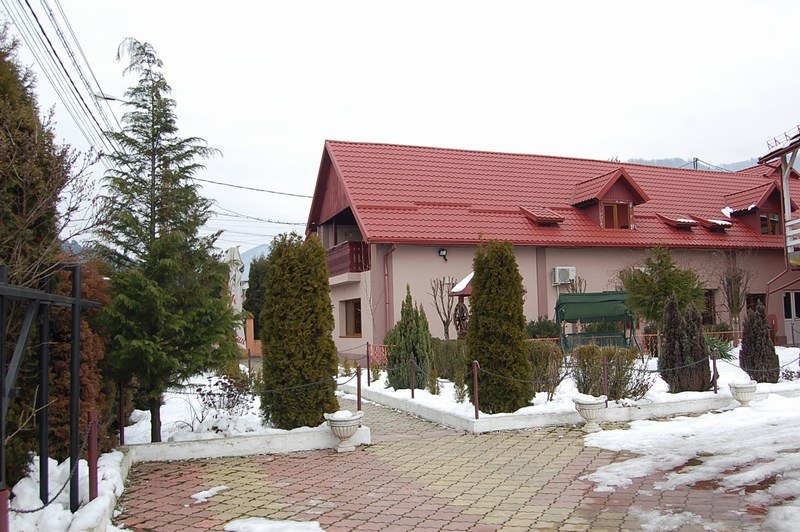 Cazare in Maramures - PENSIUNEA HANGITA - Baia Mare