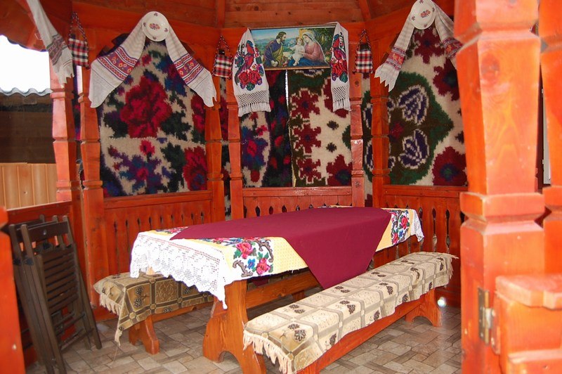 Cazare in Maramures - CASA MARIA - Poienile