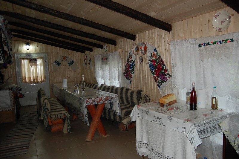 Cazare in Maramures - CASA BUNICILOR - Breb