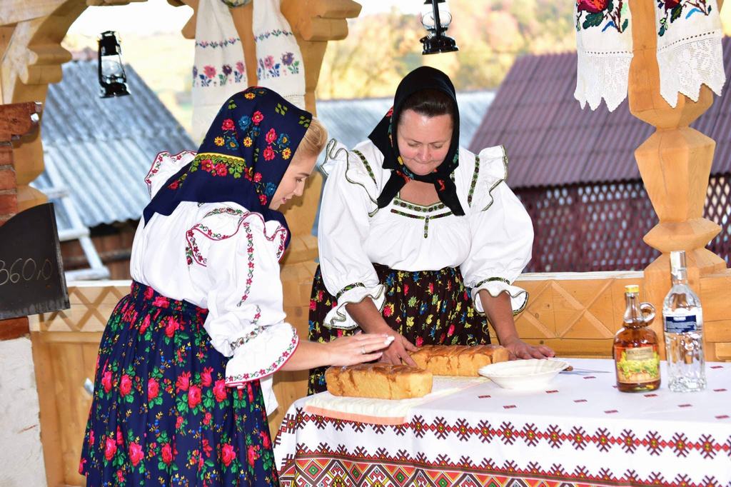 Cazare in Maramures - Pensiunea Casa Mariuca - Breb