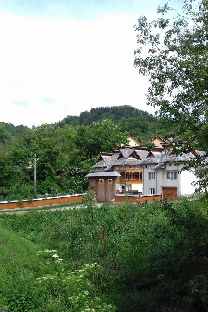 Cazare in Maramures - PENSIUNEA CASA NEMES - Valeni