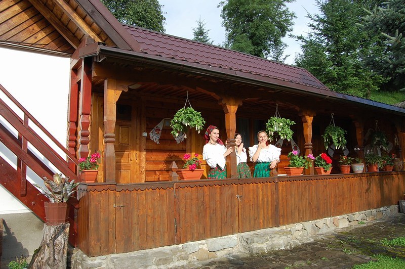 Cazare in Maramures - PENSIUNEA TURLAS - Salistea De Sus