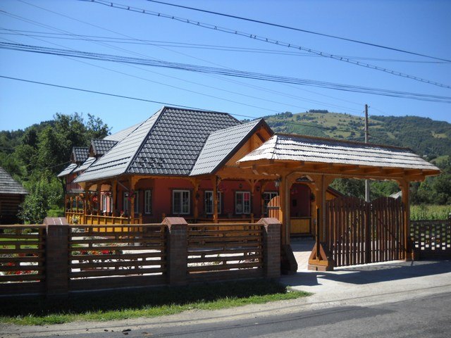 Cazare in Maramures - PENSIUNEA TURLAS - Salistea De Sus