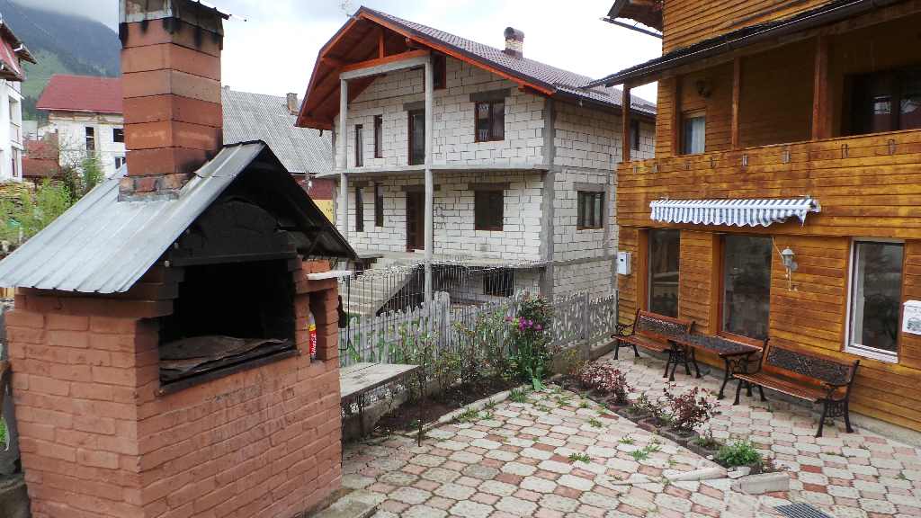 Cazare in Maramures - PENSIUNEA  MARIA - Borsa